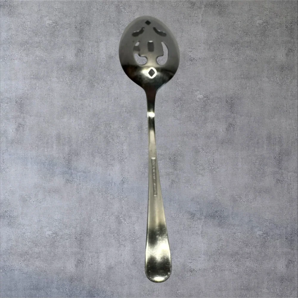 Rogers & Co Jefferson Manor Slotted Serving Spoon Silver Tone‎ Stainless Korea